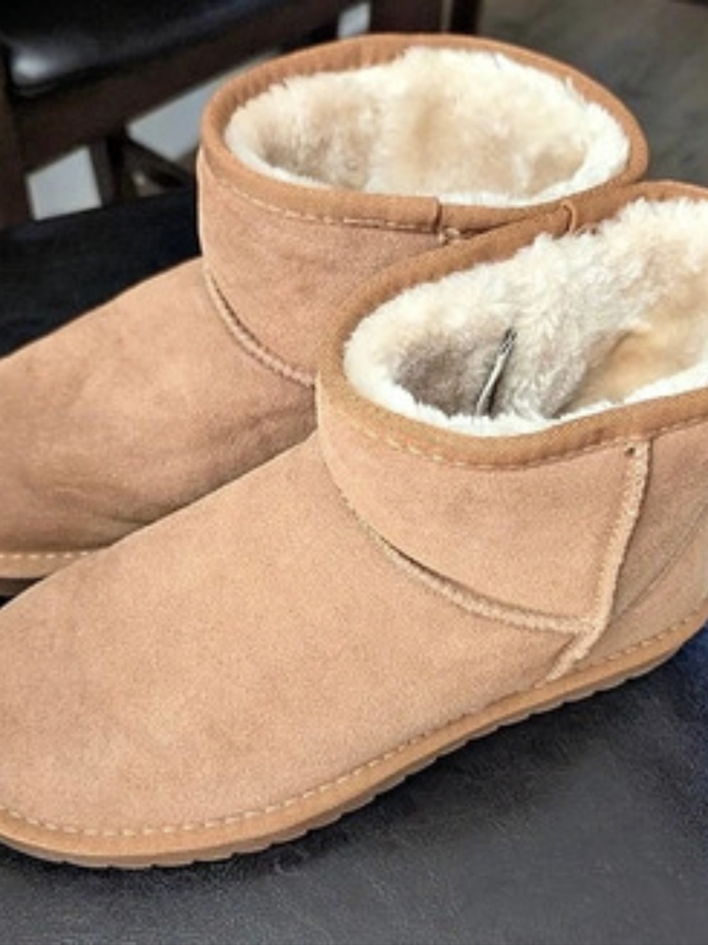 Cushionaire Hip 2 Cozy Ankle Boot Faux Fur Lined Boots in Brown US 8.5 Like New
